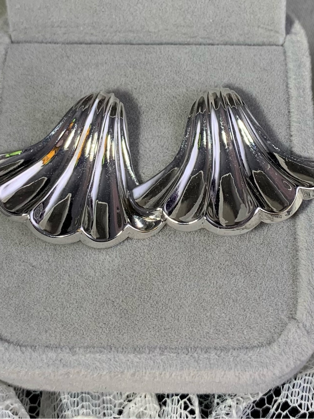 Vintage Sterling Fan Fluted Shell Earrings by BEAU STERLING.